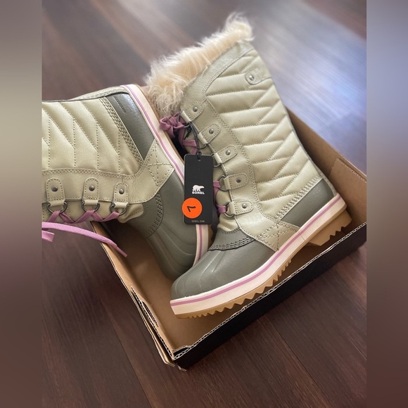 NWT Sorel Women’s Tofino waterproof boots - Picture 8 of 8